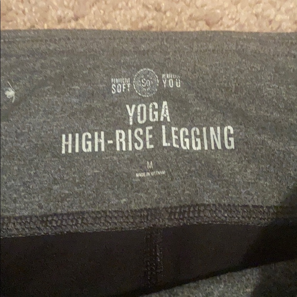 HIGH RISE CHEVRON LEGGING - Picture 2 of 2